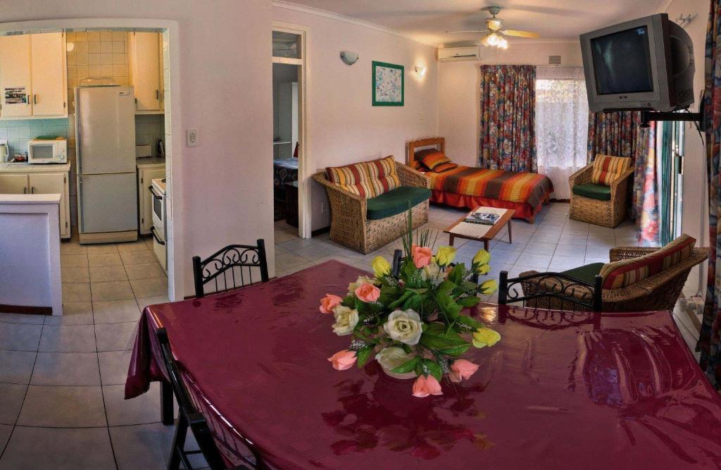 La Rochelle Inn Richards Bay Szoba fotó